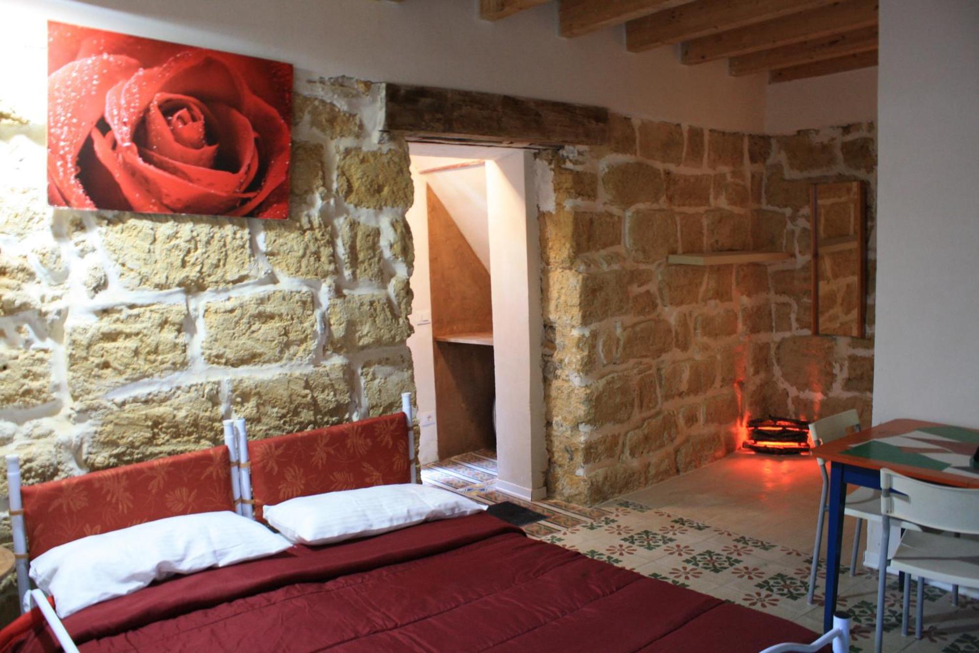 Casa Lerux Hotel Agrigento Eksteriør billede
